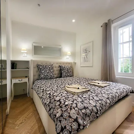 Διαμέρισμα Le Petit Four Jardin - Dans Le Vieil *