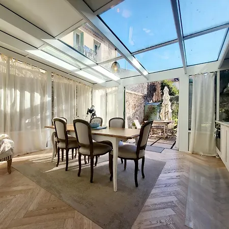 Le Petit Four Jardin - Dans Le Vieil Διαμέρισμα *